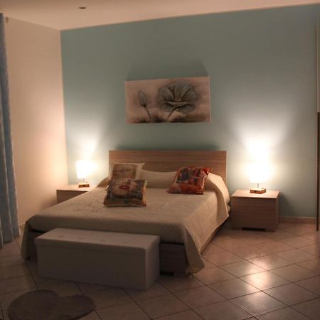 Casa Di Suele Apartment Solarino Luaran gambar